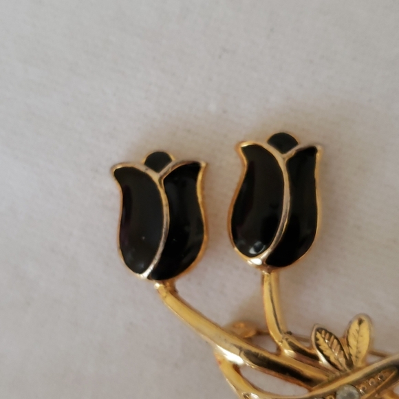 Black Enamel Pin - Picture 2 of 5